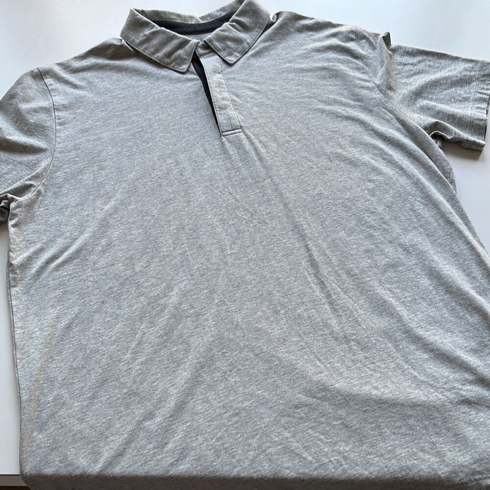 Tommy John Performance Polo Mens Large